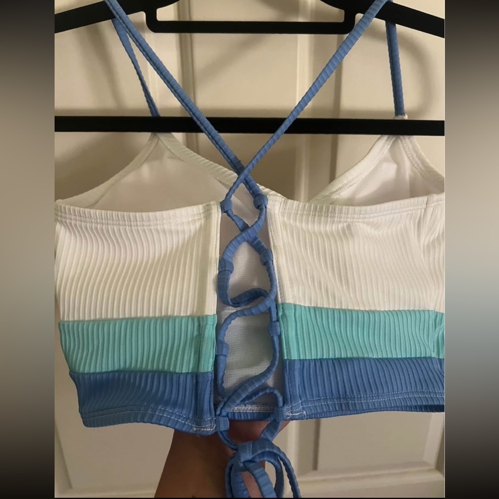 Women’s Large White and Blue Strappy Bikini Top - Picture 3 of 4